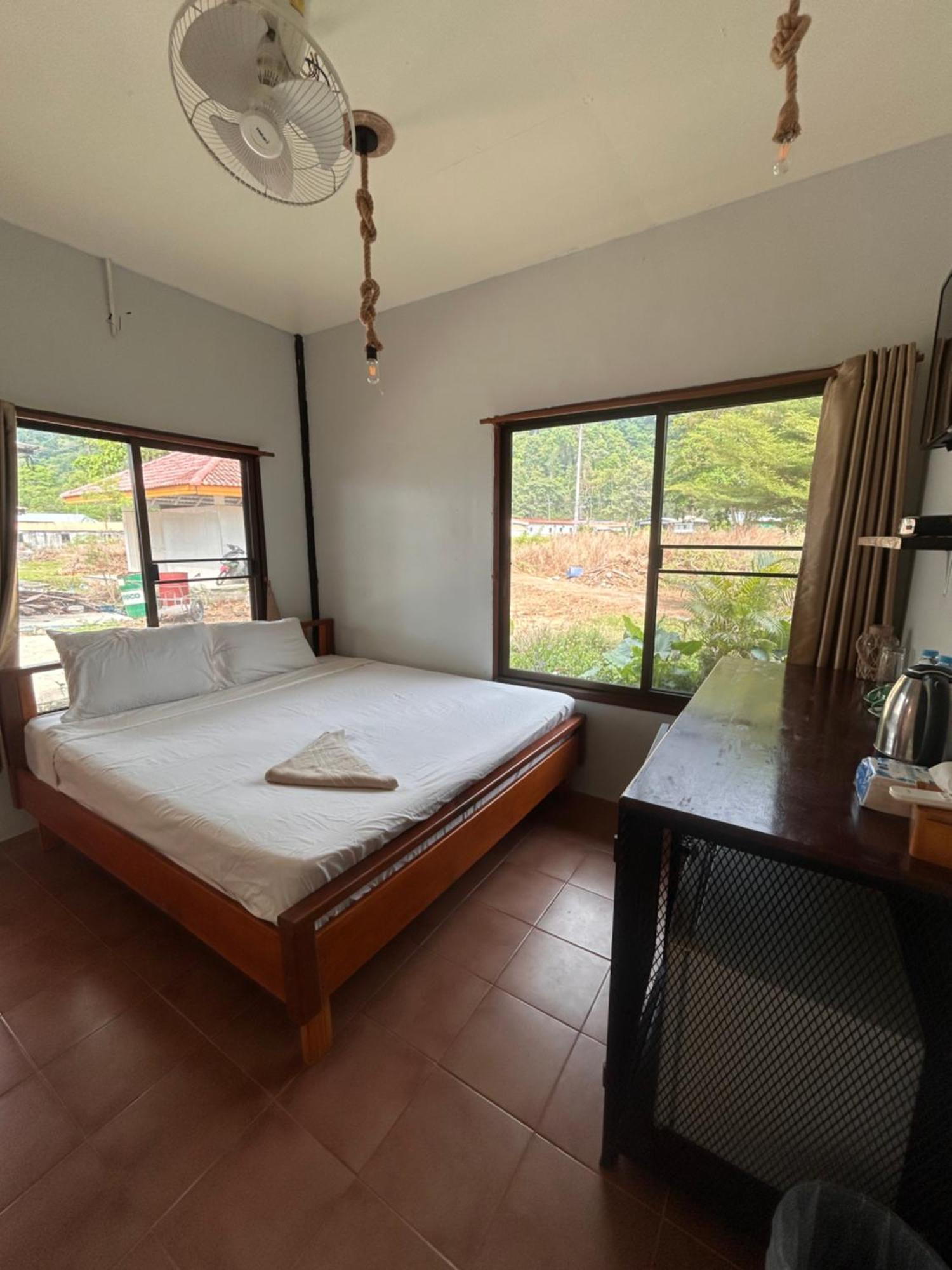 Tchin Tchin Guesthouse Koh Chang Zewnętrze zdjęcie